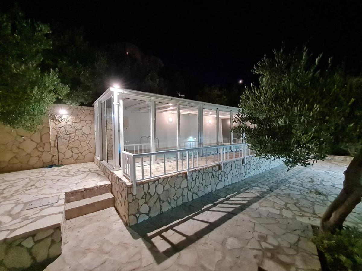 Vila Maslina Apartments Mit Pool Und Garten Nahe Am Strand Tučepi المظهر الخارجي الصورة