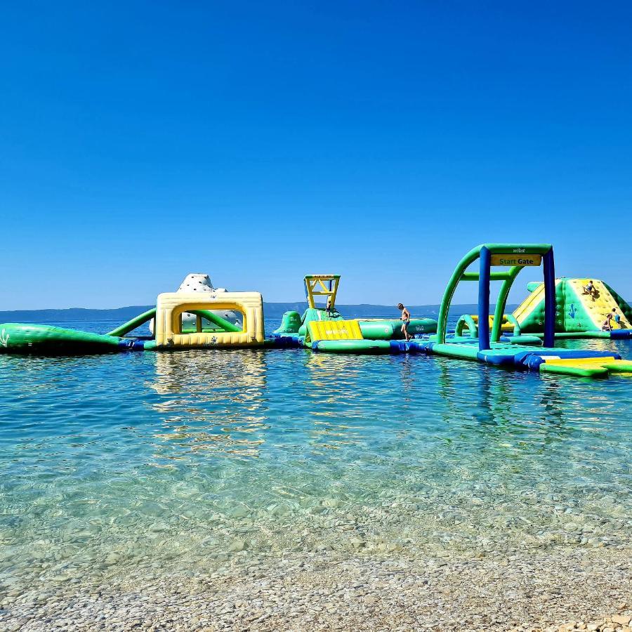 Vila Maslina Apartments Mit Pool Und Garten Nahe Am Strand Tučepi المظهر الخارجي الصورة