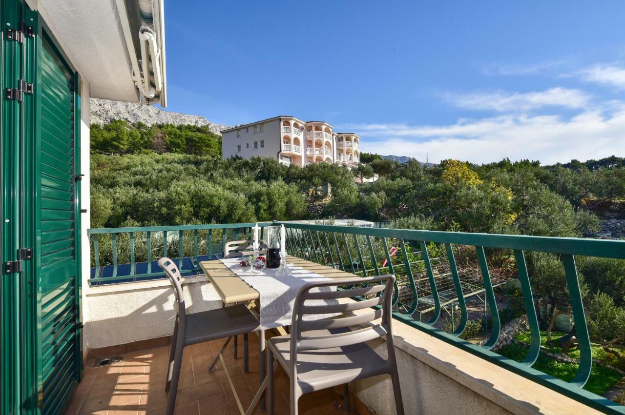 Vila Maslina Apartments Mit Pool Und Garten Nahe Am Strand Tučepi المظهر الخارجي الصورة